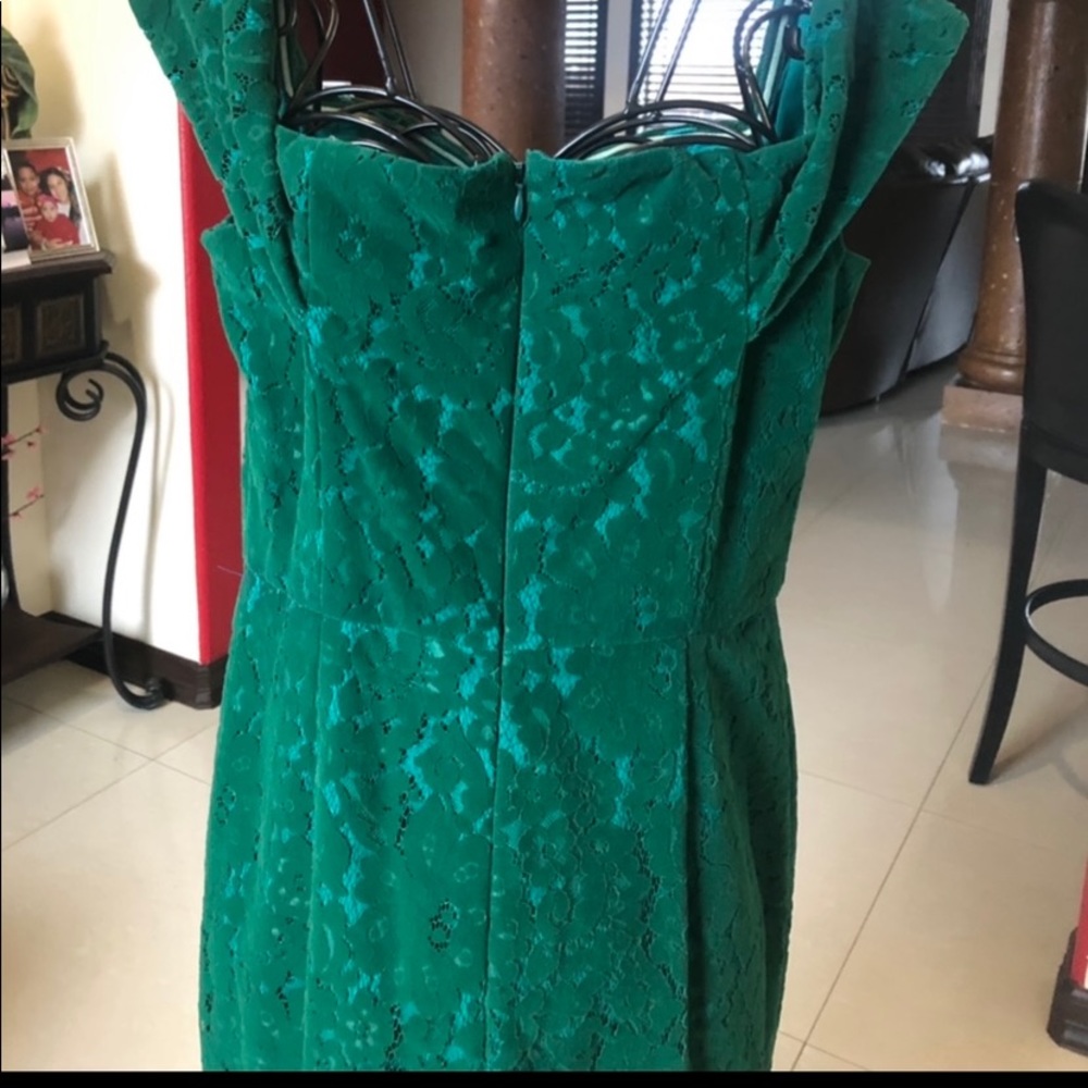 Beautiful dress 👗🤩 - Picture 5 of 10